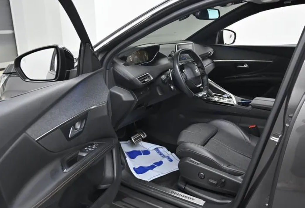 Peugeot 3008 foto 6