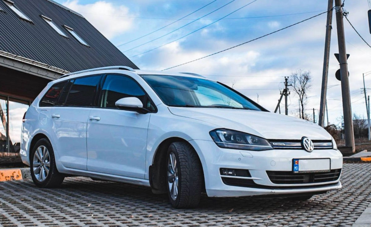 Volkswagen Golf VII. Chirie Auto Balti. Аренда машин Бельцы. foto 1