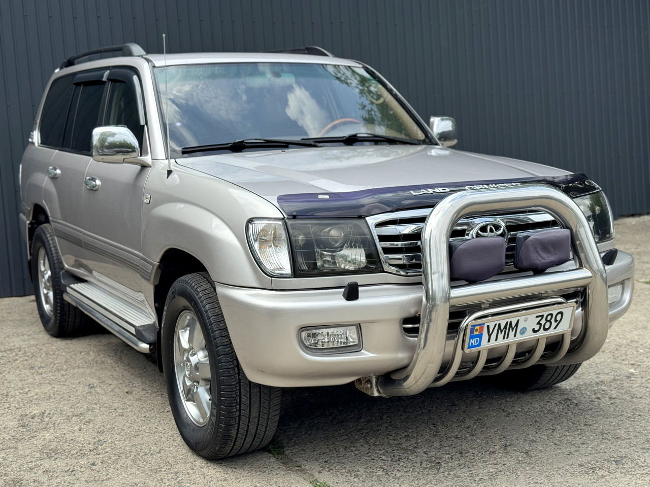 Toyota Land Cruiser фото 3