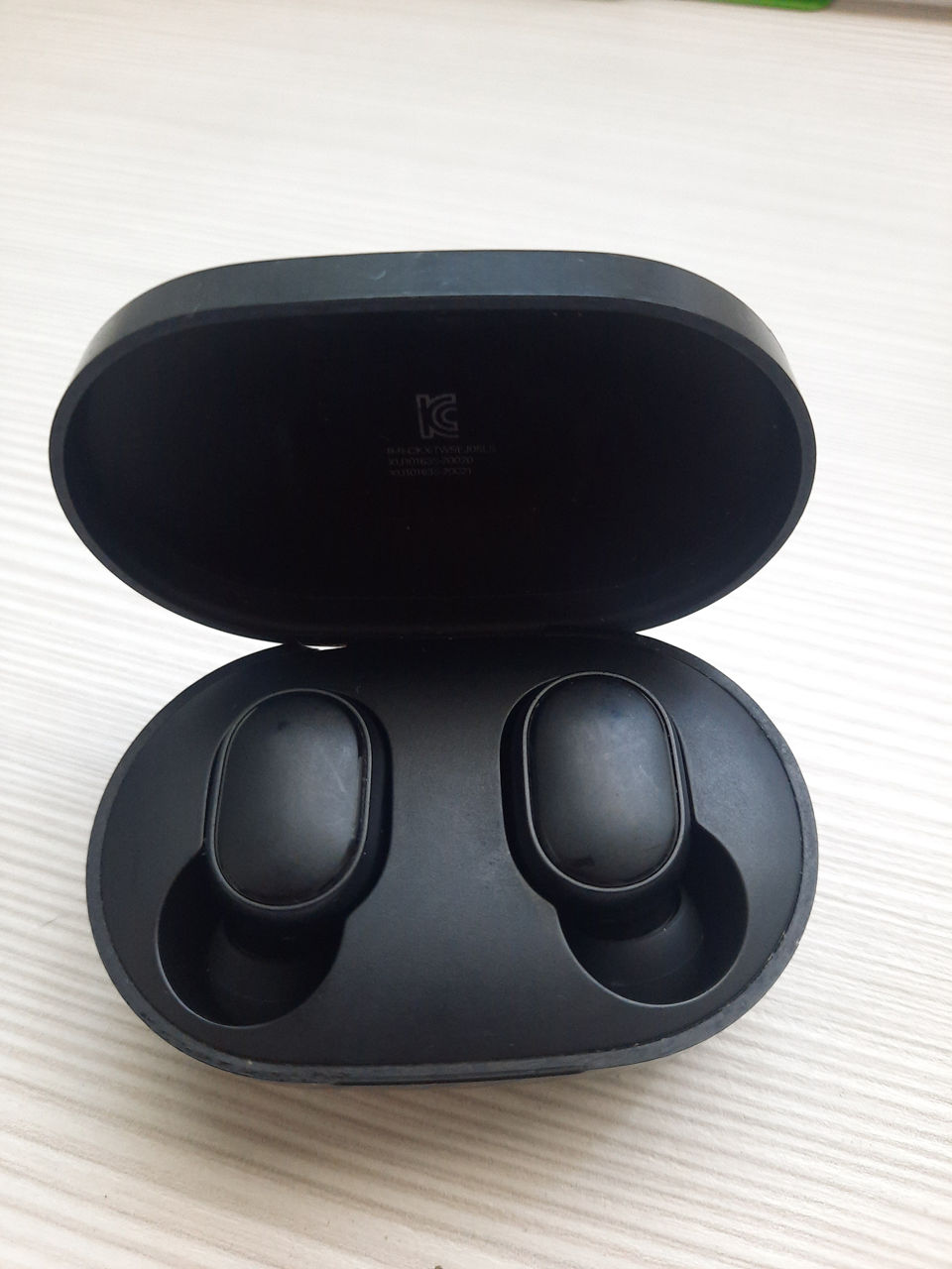 Vând xiaomi buds 2