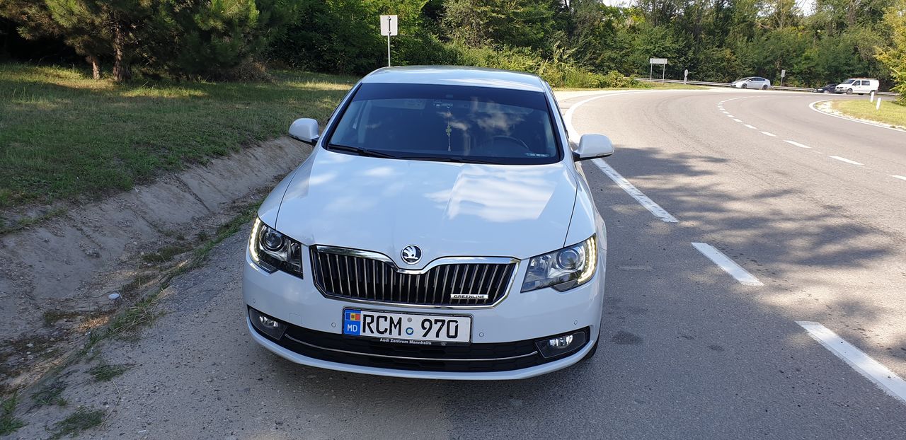 Chirie auto.  Прокат авто.  Лучшее из лучших. 24/24. Livrarea prin Chisinau.  Aeroport. foto 1