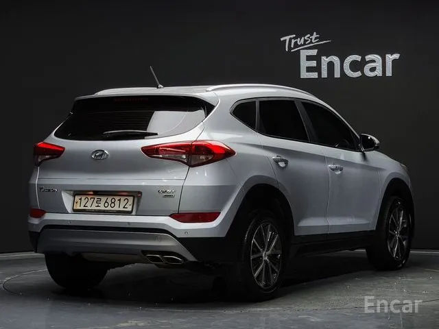 Hyundai Tucson foto 1