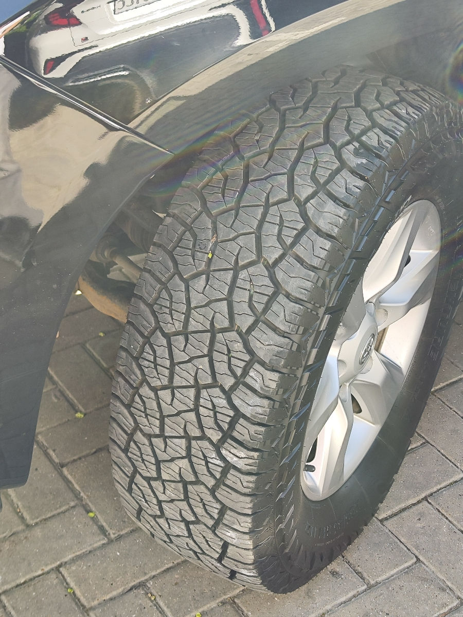Toyota Land Cruiser Prado фото 8
