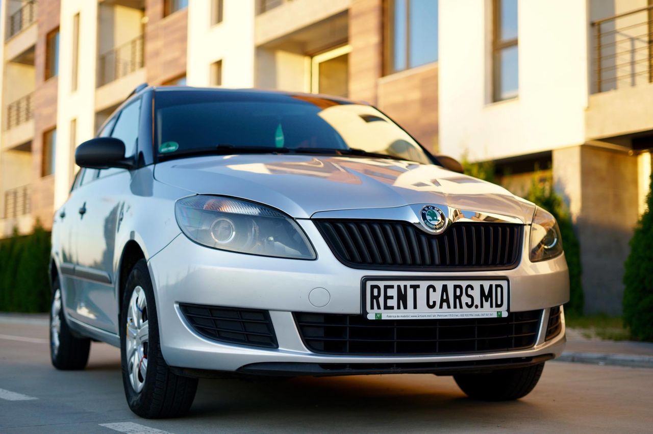 Авто Прокат Chirie auto фото 8