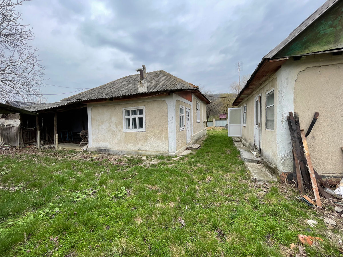 Vanzare 2 Case s.Ghetlova rl.Orhei cu teren 30 ari linga Padure foto 5