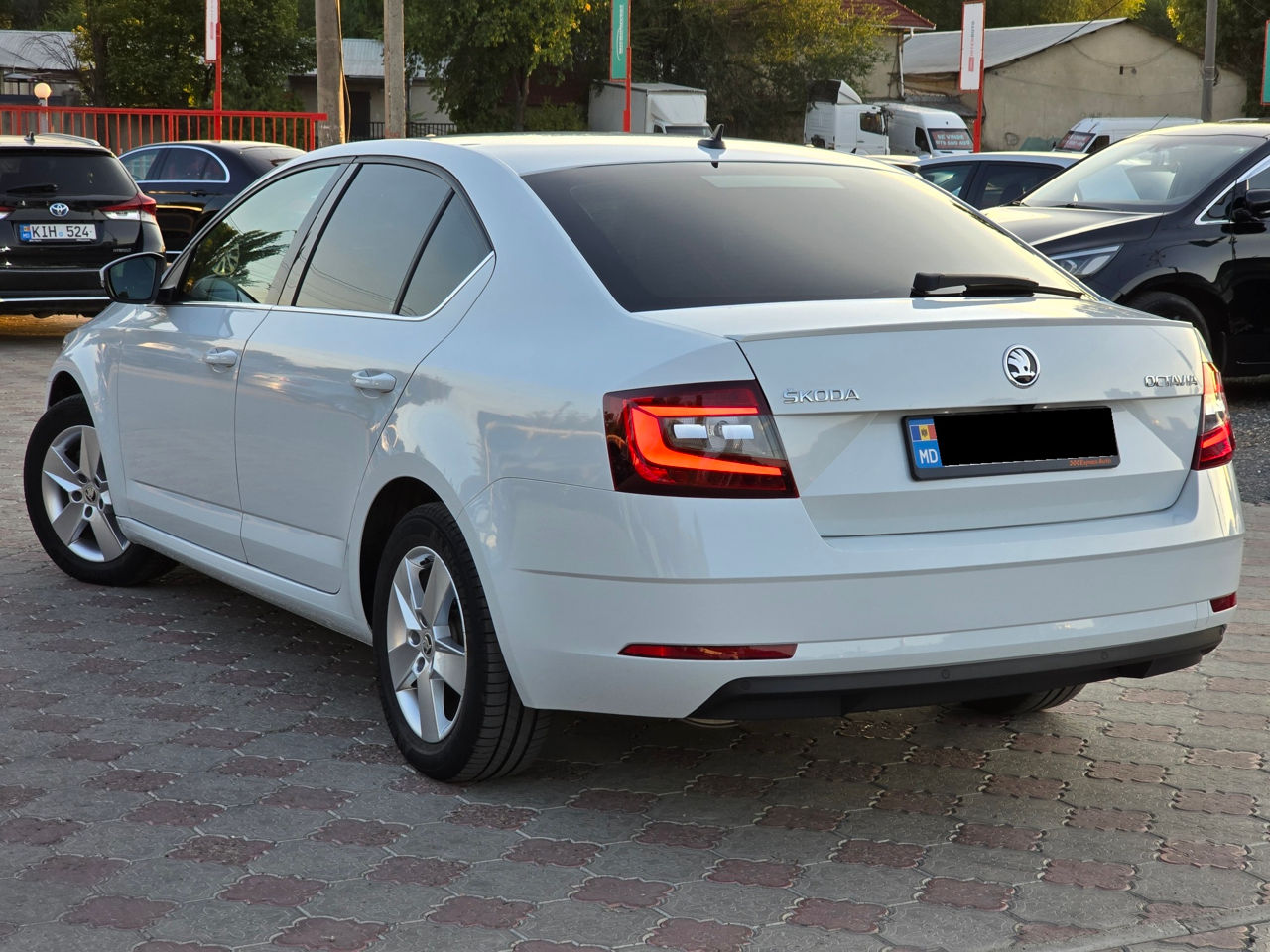 Skoda Octavia foto 2