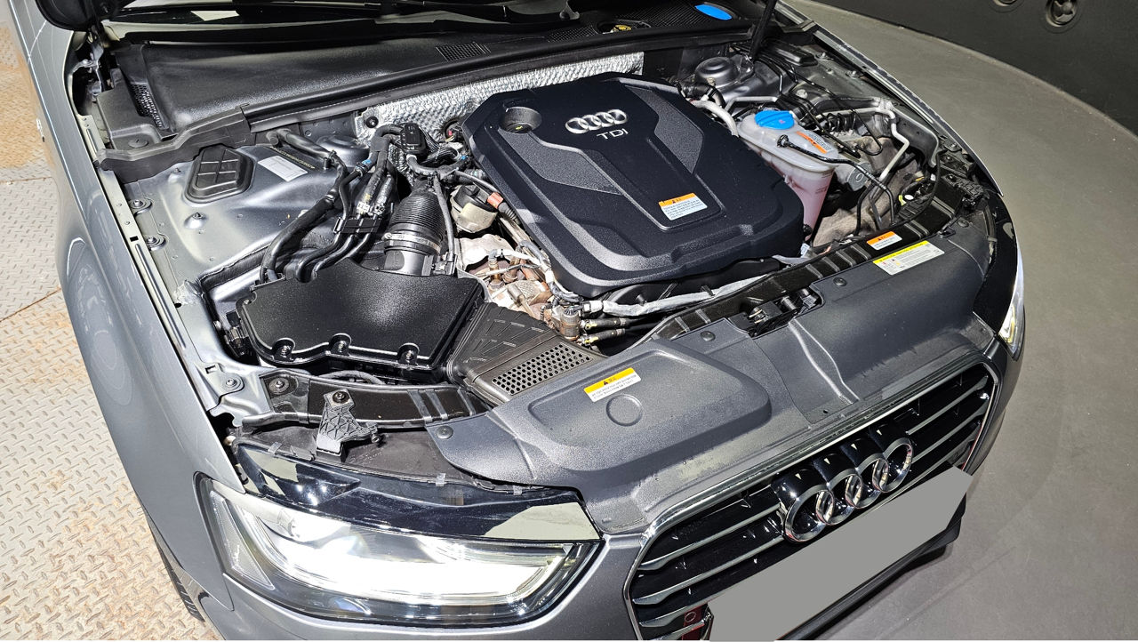 Audi A4 фото 15