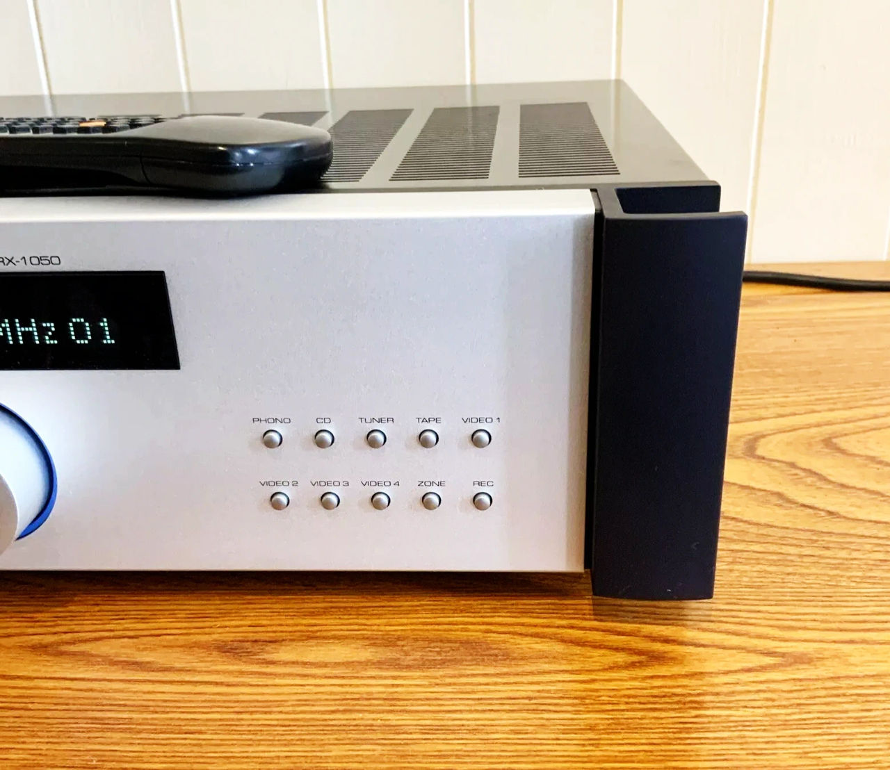 Rotel Hi-Fi Set:  Stereo Receiver Amplifier RX-1050 + Rotel RCC-1055 CD Player Changer фото 6