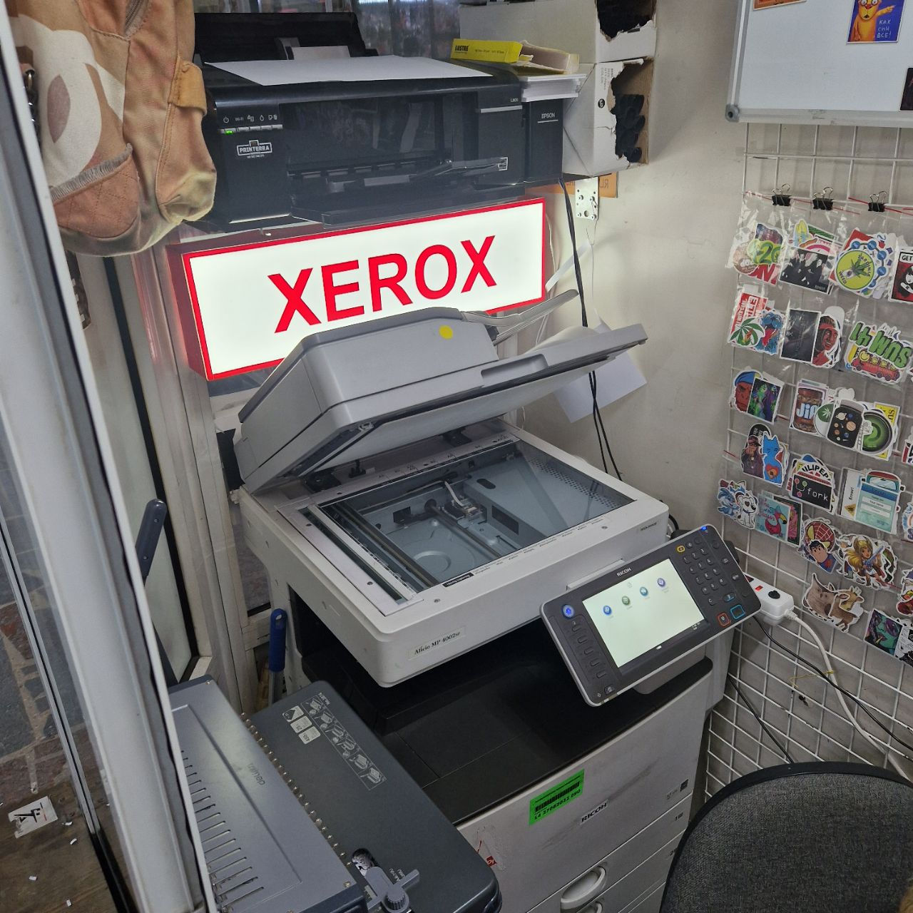 Xerox - subterana unic - printer, laminare, copertare, scanare, foto foto 4