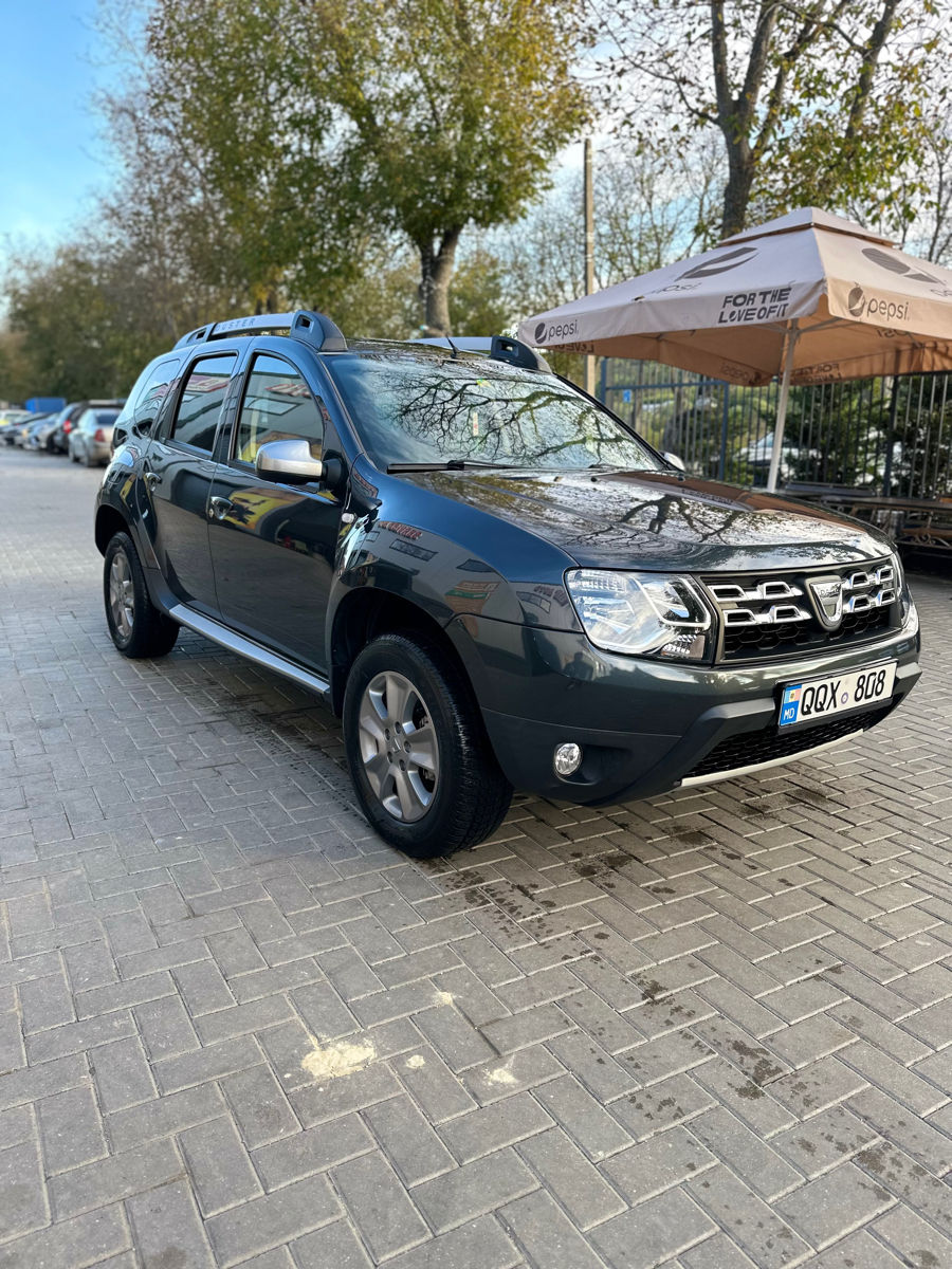 Dacia Duster foto 0