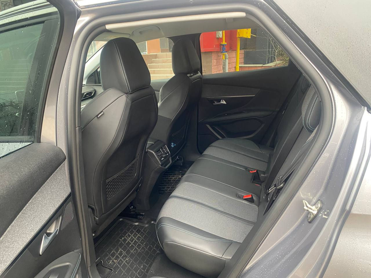 Peugeot 3008 фото 6