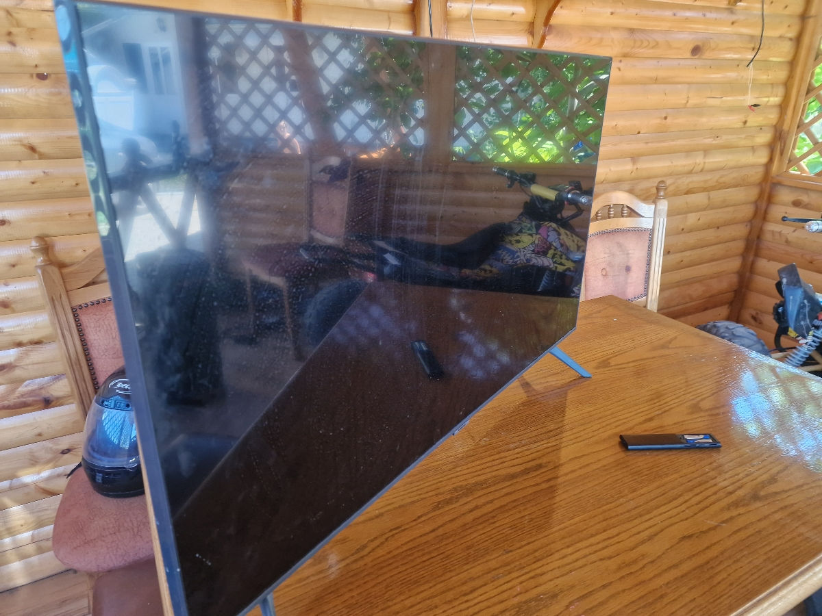 Televizor samsung 43 inch.ecran crapat foto 4