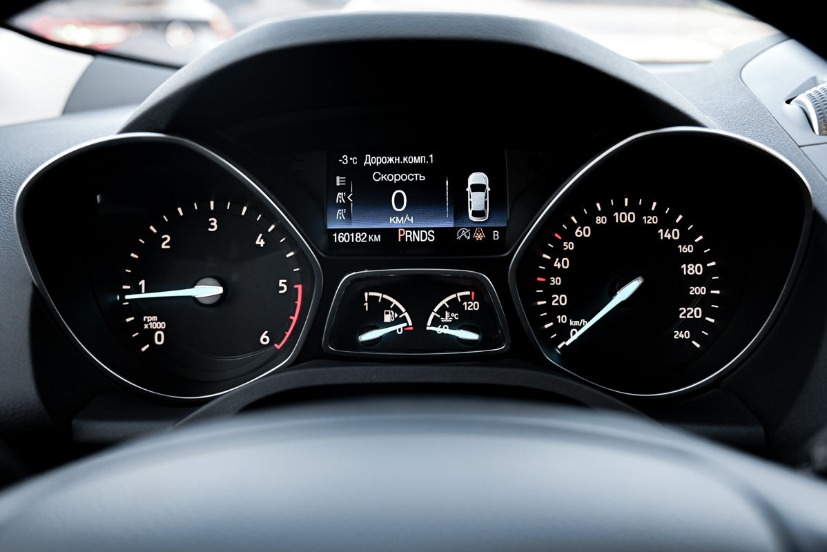 Ford Kuga фото 9