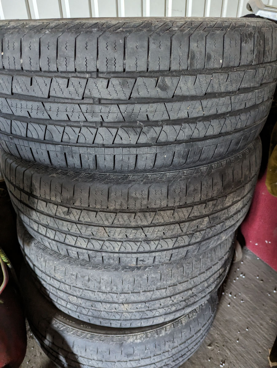 Шины R19 235/55 Continental