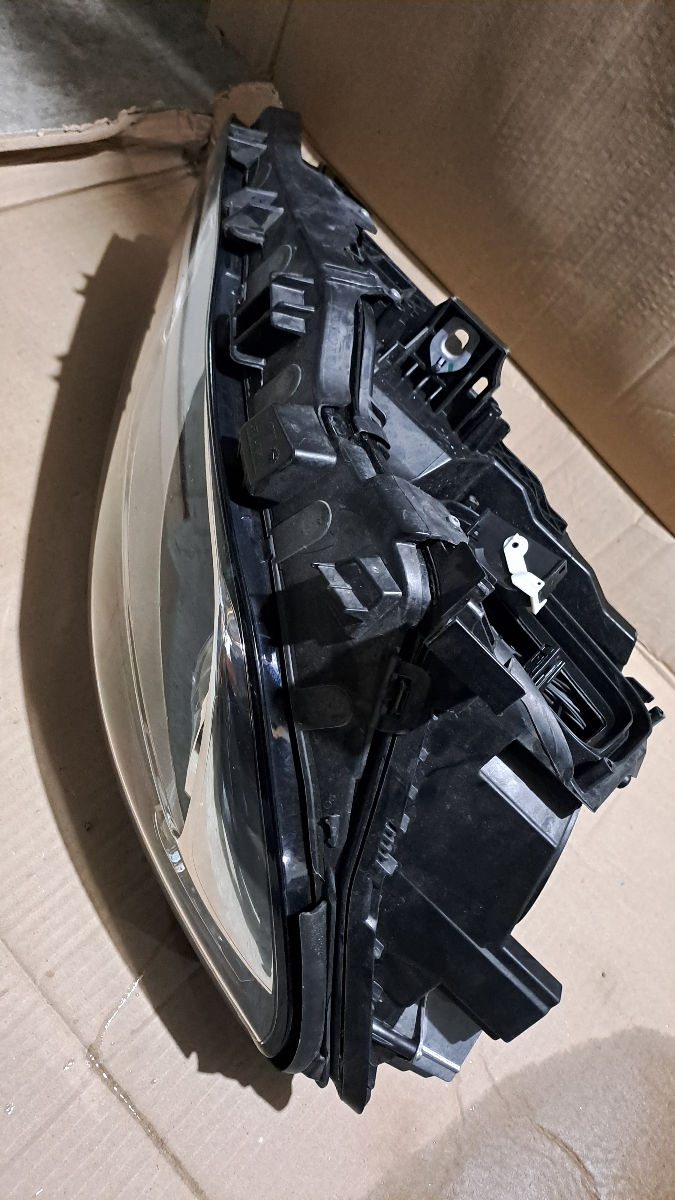 Fară mercedes GLA cod.A1569067000 фото 6
