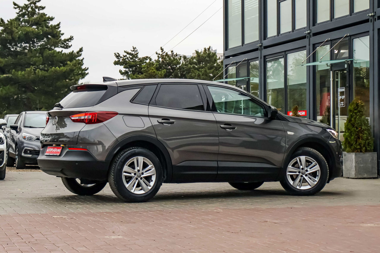 Opel Grandland X фото 4