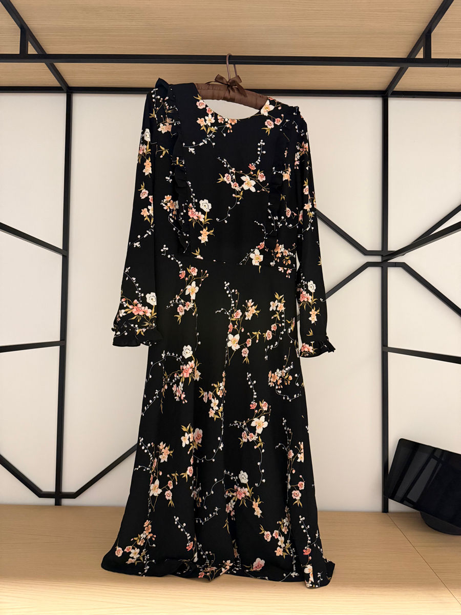 новое! Galeries Lafayette платье, М foto 1