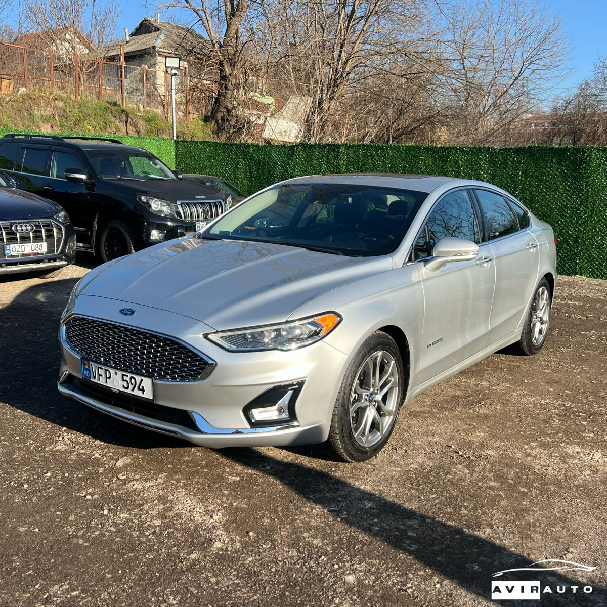 Ford Fusion foto 2