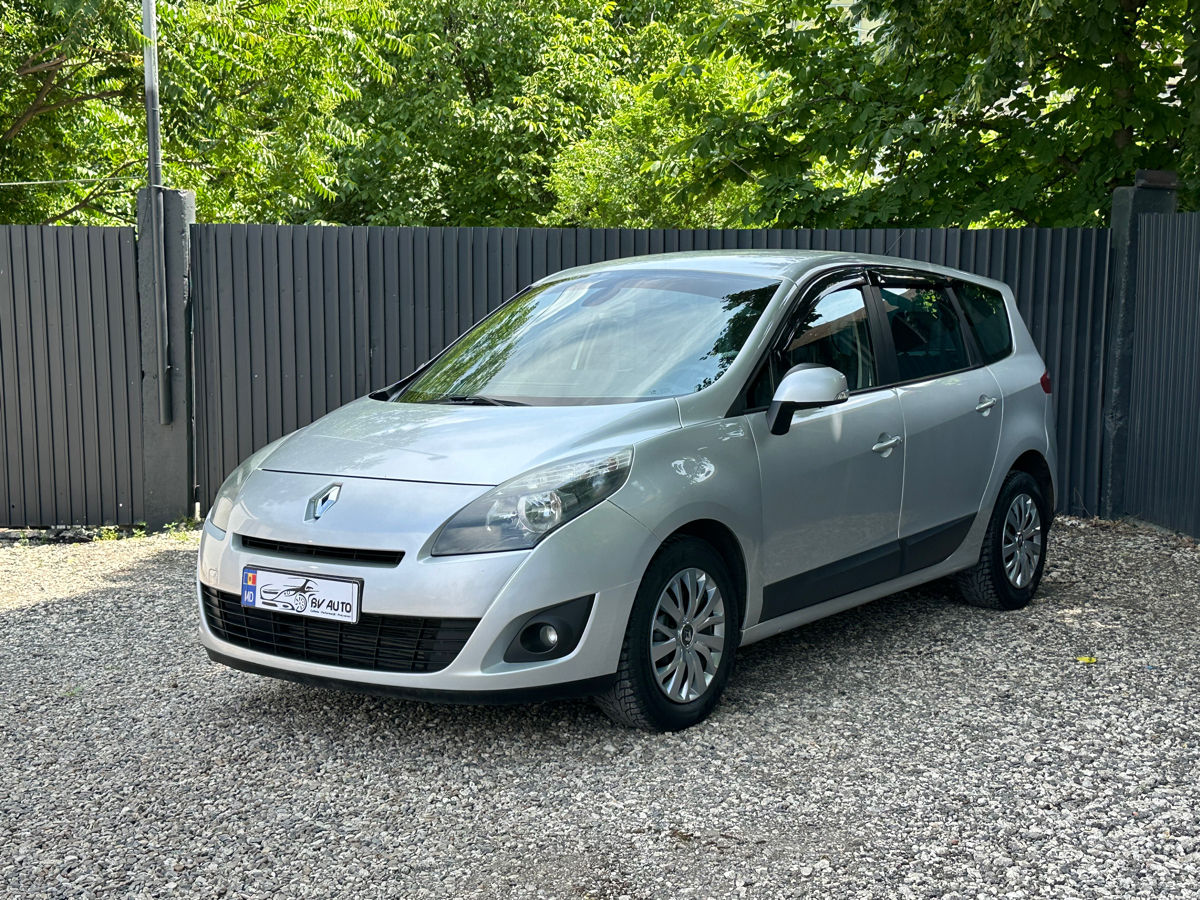 Renault Grand Scenic foto 0