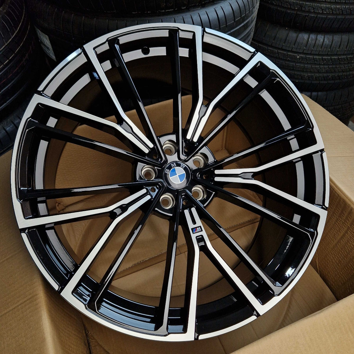 R19 Bmw Design