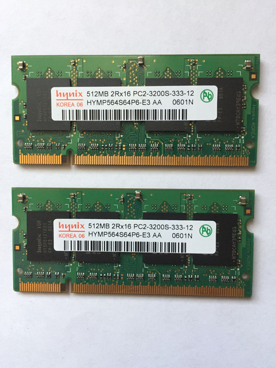 Продам оперативную память HYNIX 512 МБ 2RX16 PC2-3200S-333-12