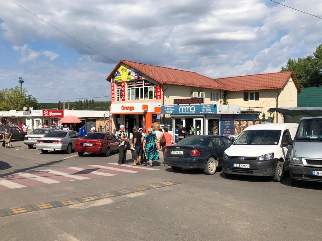 Arendă spaţii comerciale/oficii în centru or. Şoldăneşti фото 0