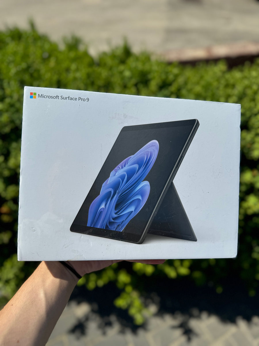 Microsoft Surface 9 Pro foto 0