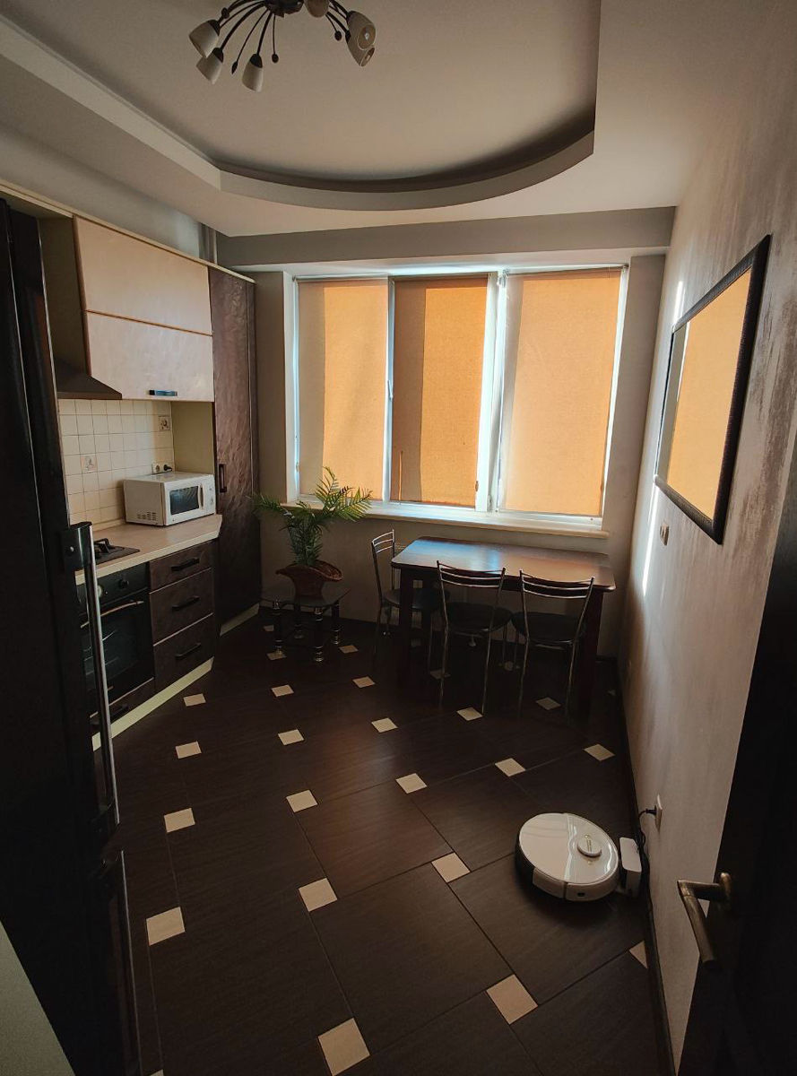 Apartament cu 1 cameră, 50 m², Centru, Chișinău foto 4