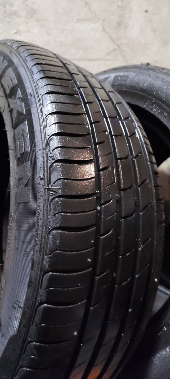 Nexen nfera ru1 225/55r18 2buc. toyo r37 225/55r18 2 buc.225 55 18 225. ...