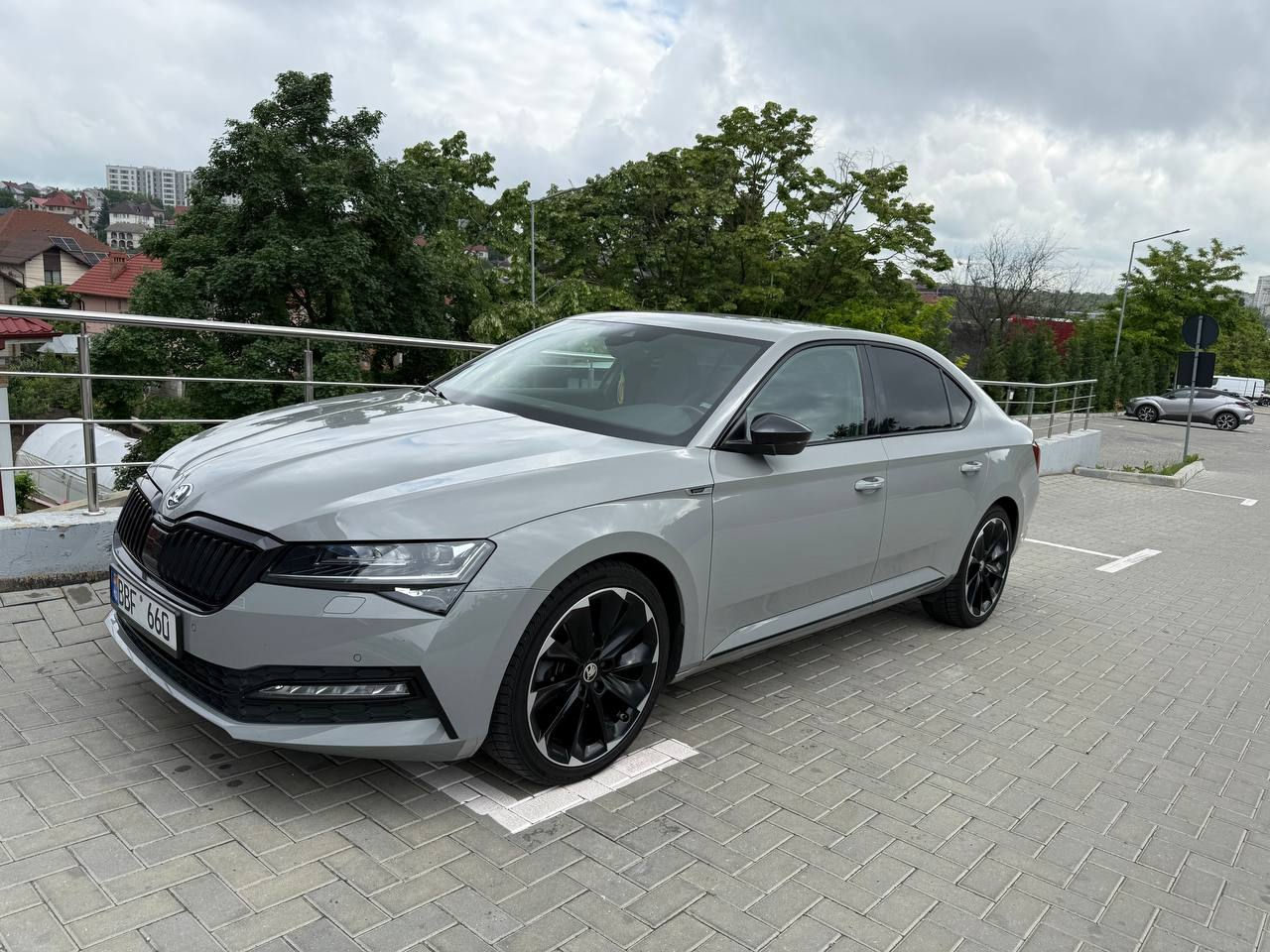 Skoda Superb foto 0