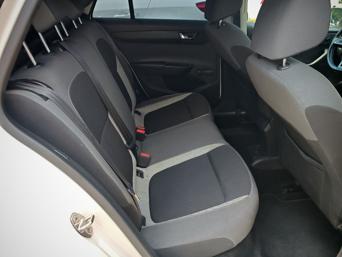 Skoda Fabia фото 7