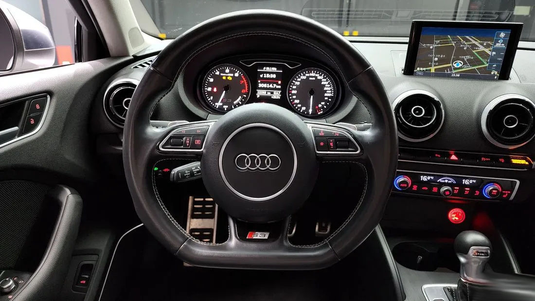 Audi S3 foto 12