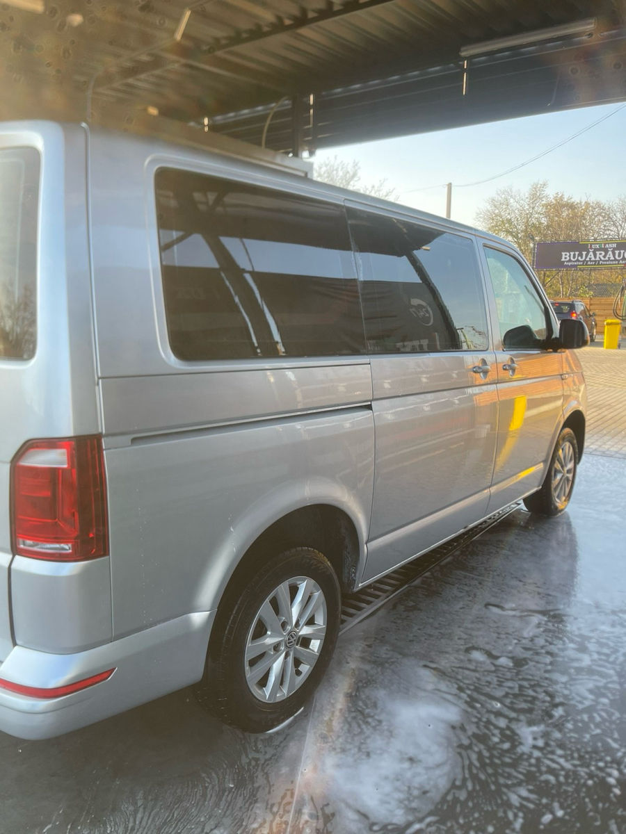 Volkswagen Transporter foto 1