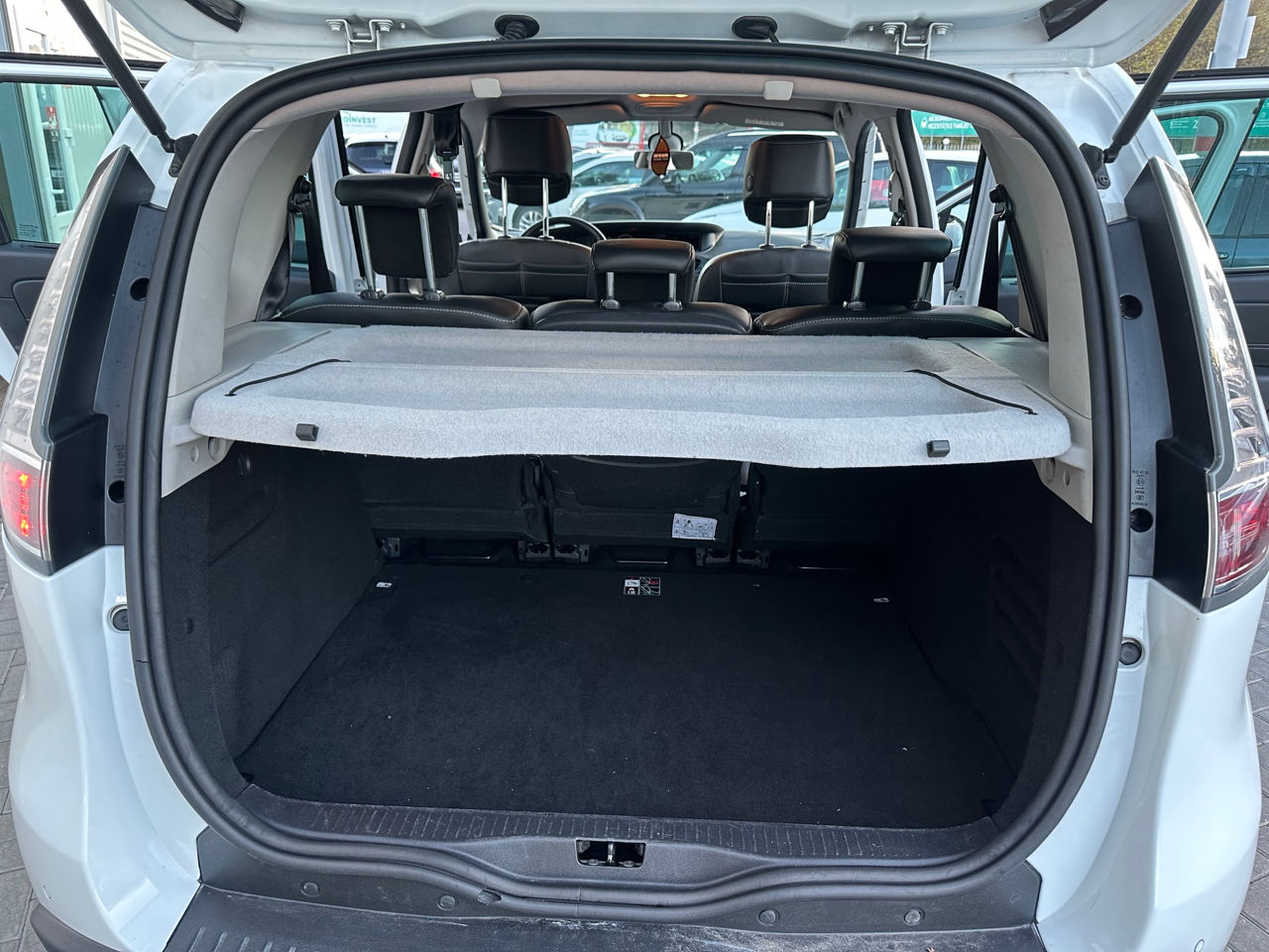 Renault Scenic foto 17