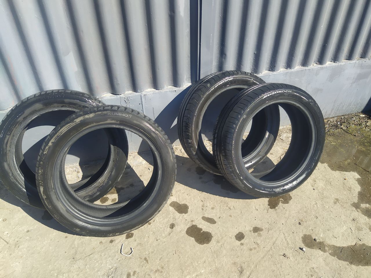 Продаётся комплект летней резины 175/50/r15