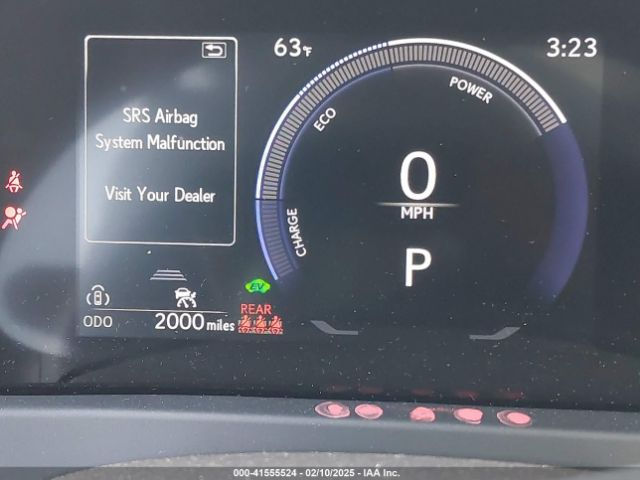 Lexus UX foto 14