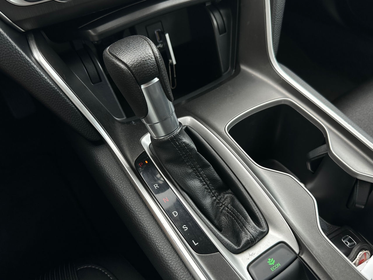 Honda Accord foto 14