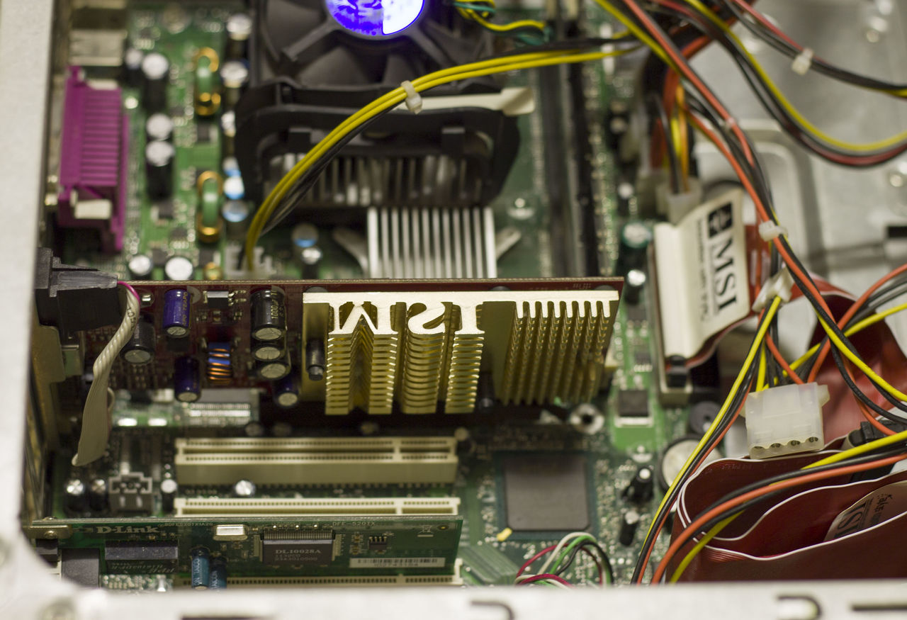 CPU Pentium 4 + материнка + 1.2GbRAM