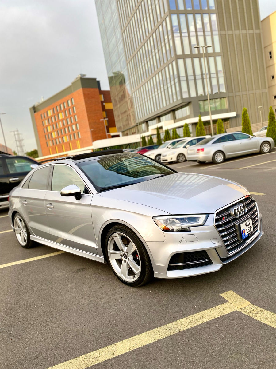 Audi S3 foto 1
