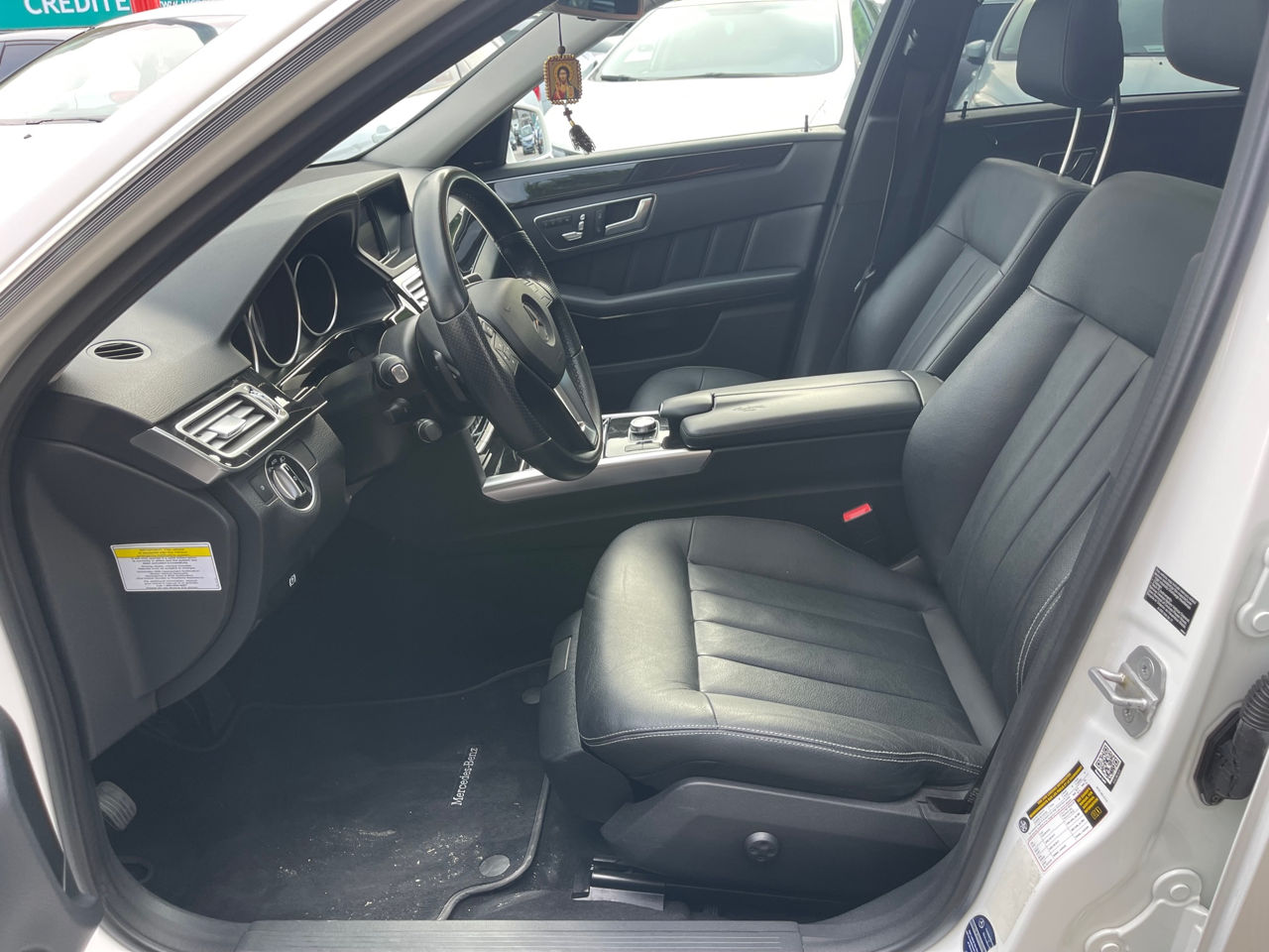 Mercedes E-Class foto 6