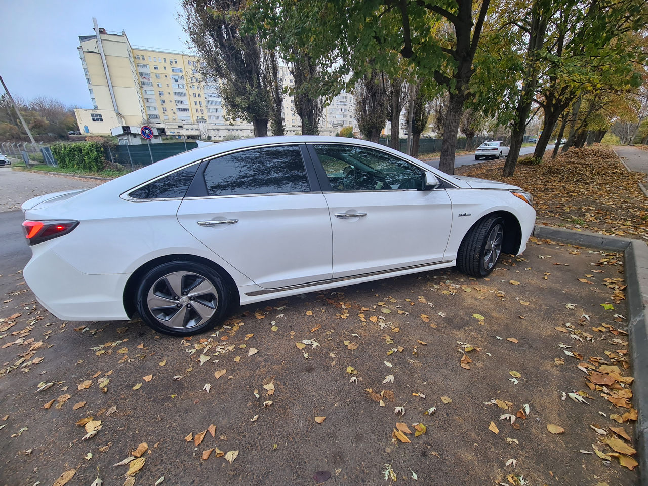 Hyundai Sonata foto 2