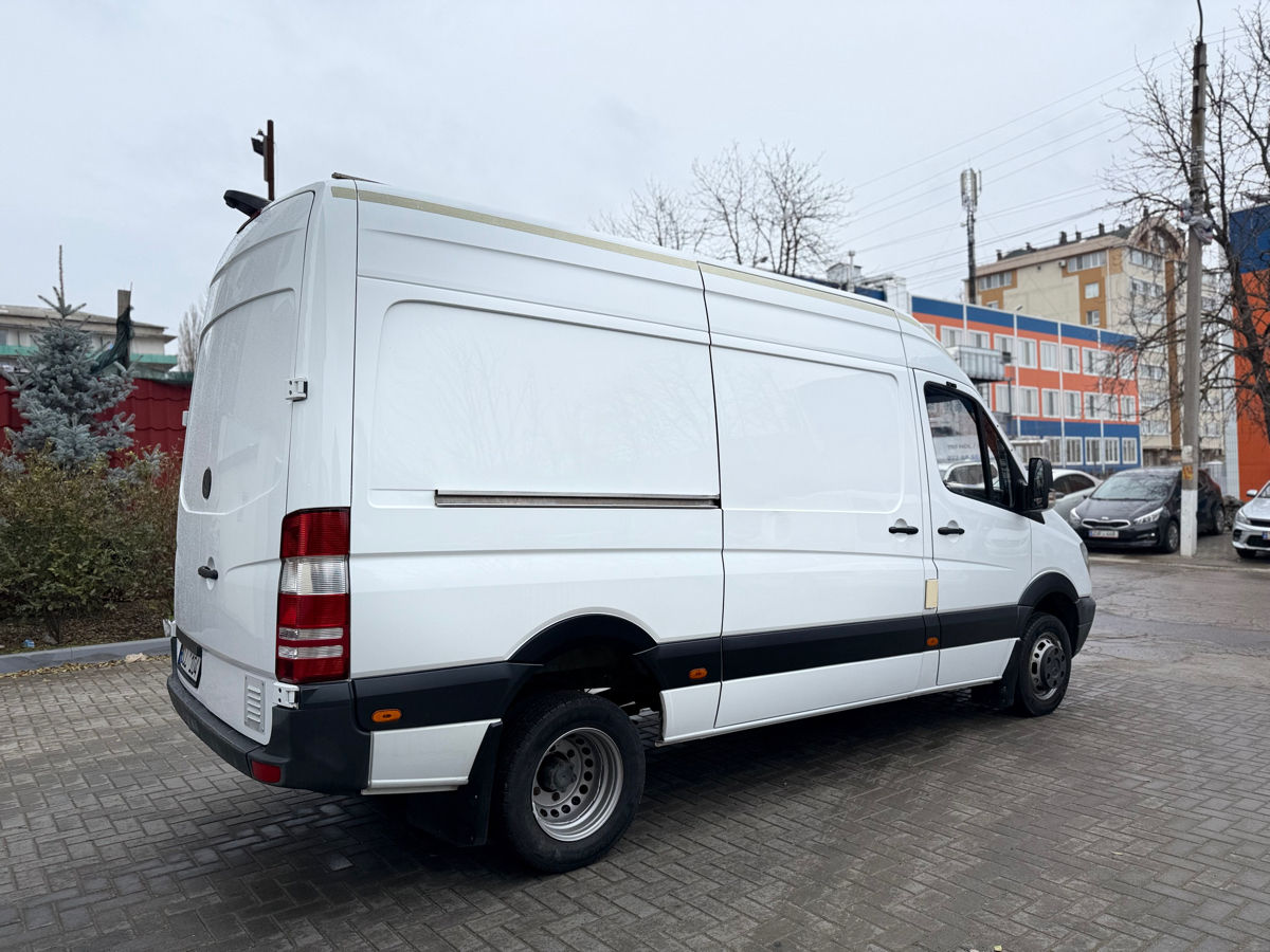 Mercedes Sprinter 519 3.0 foto 5