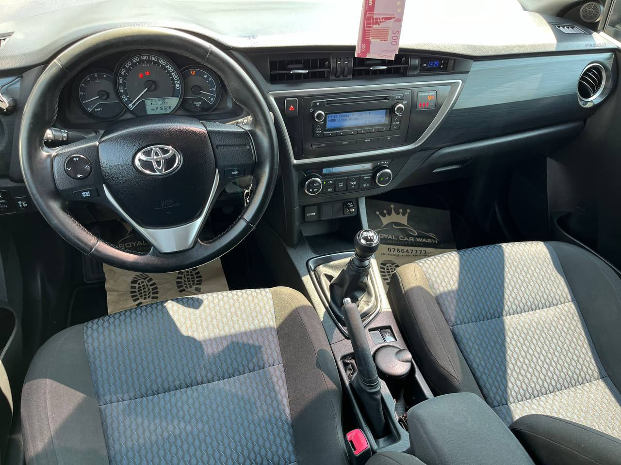 Toyota Auris foto 6