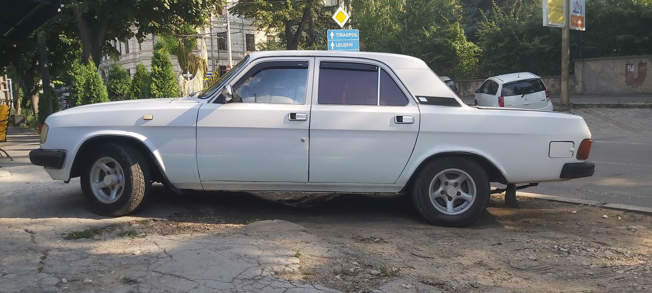 ГАЗ 31029