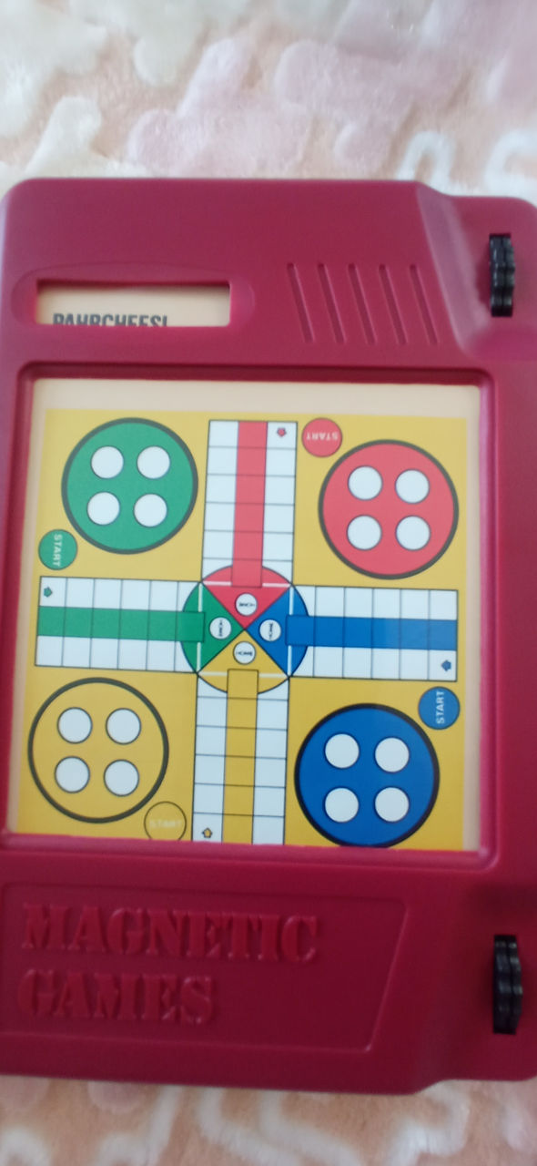 Продам шахматы деревянные и другие игры ... фото 3