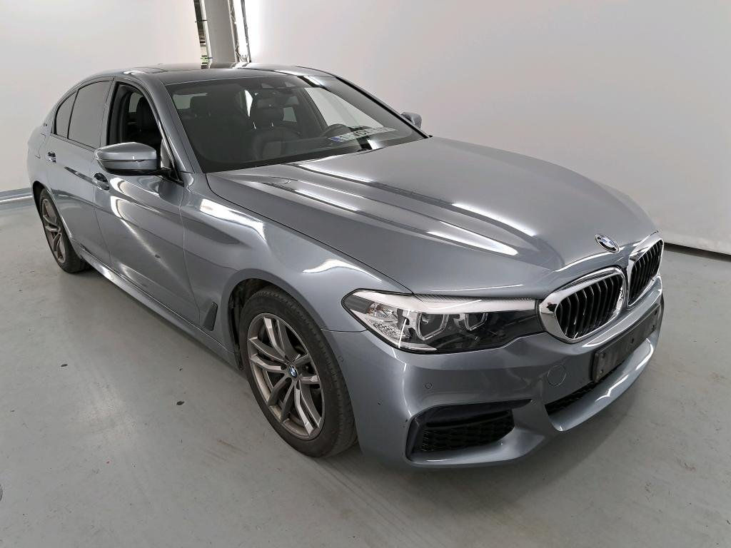 BMW 5 Series foto 0