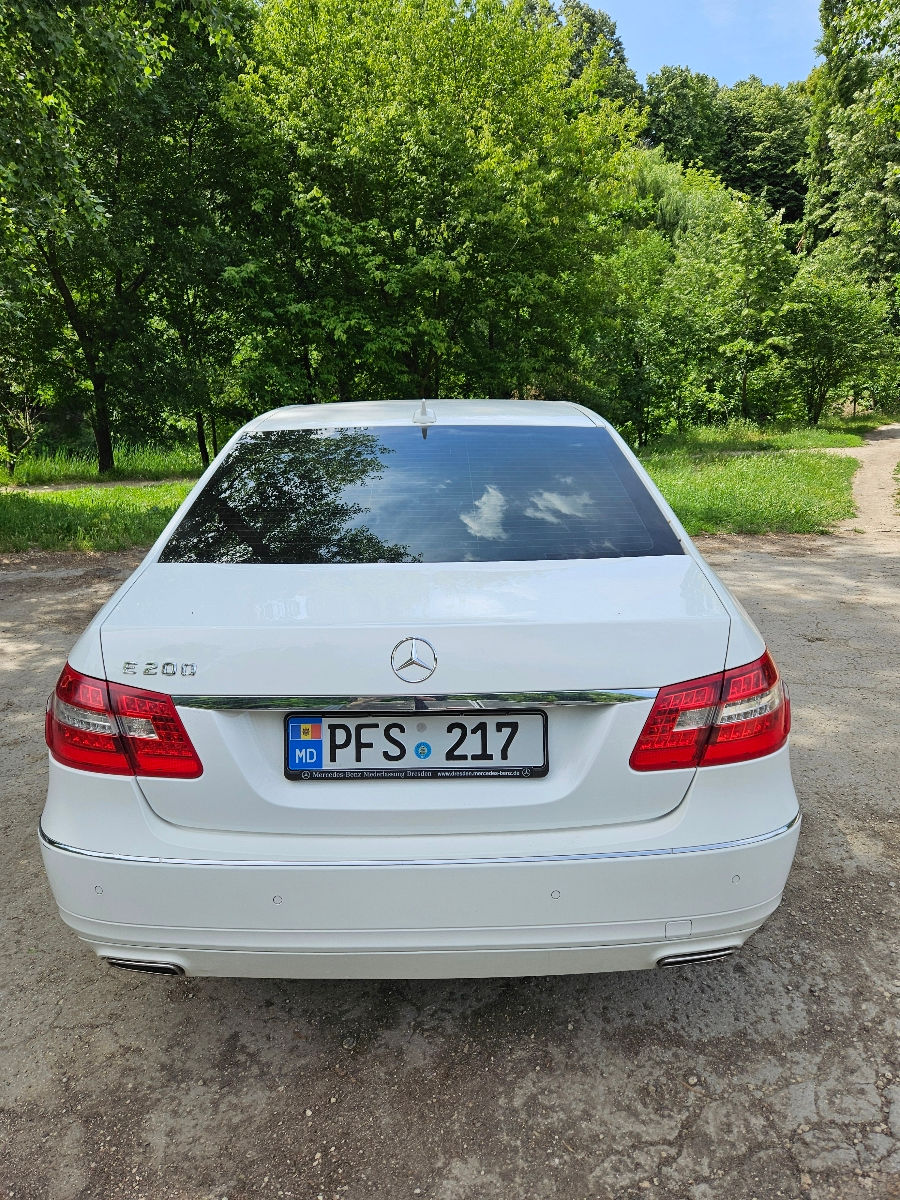 Mercedes E-Class foto 5