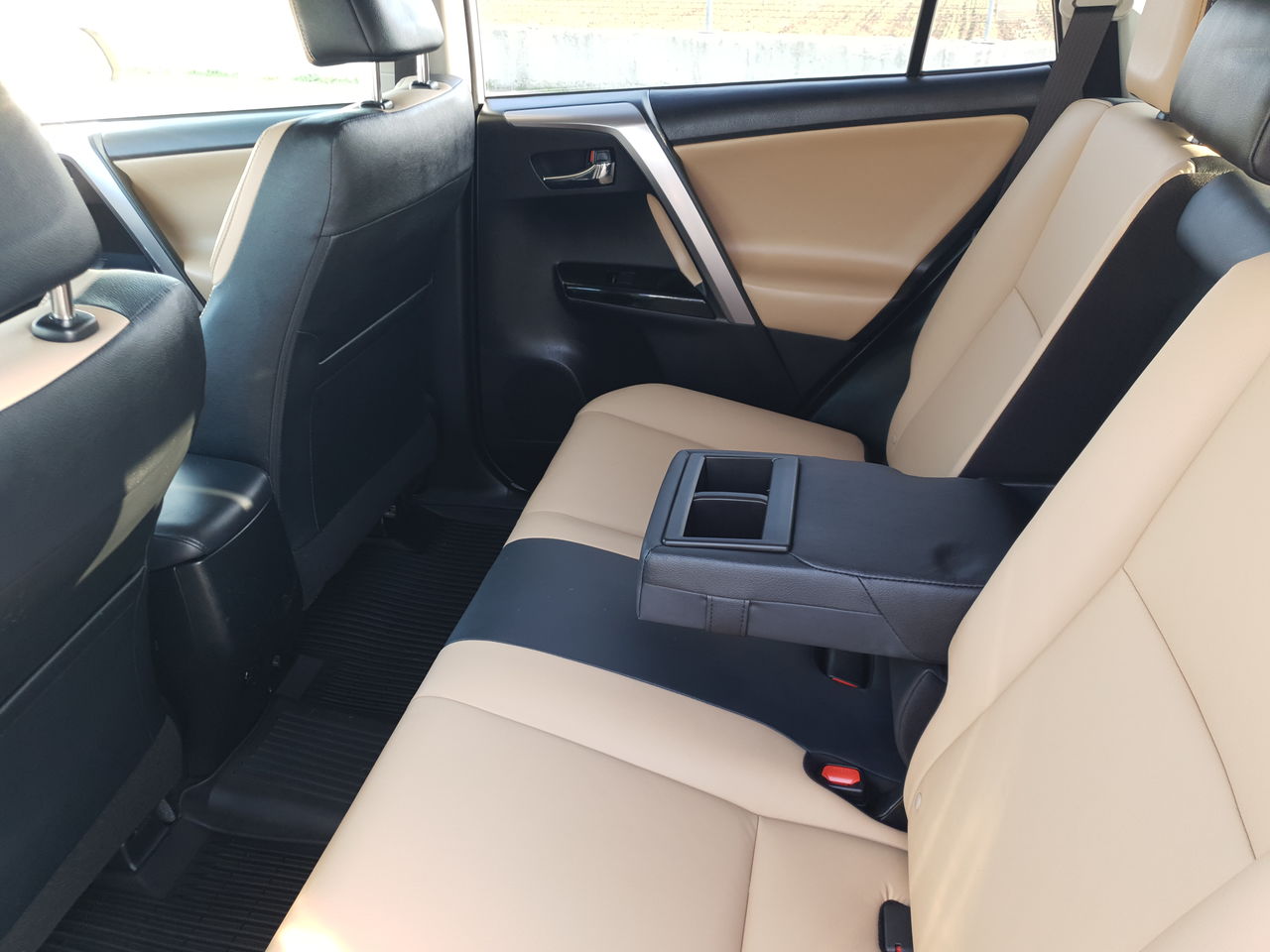 Chirie auto. 24/24. Rent a car. Аренда авто 24/24 foto 4