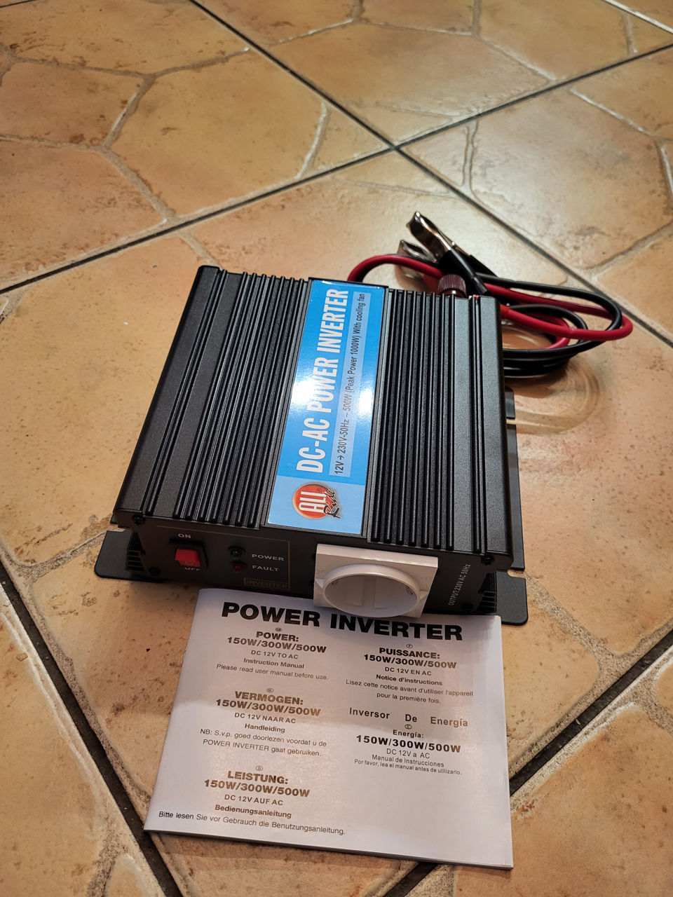 Invertor/Инвертор напряжения (12V ->230V-50Hz 1000W) foto 2