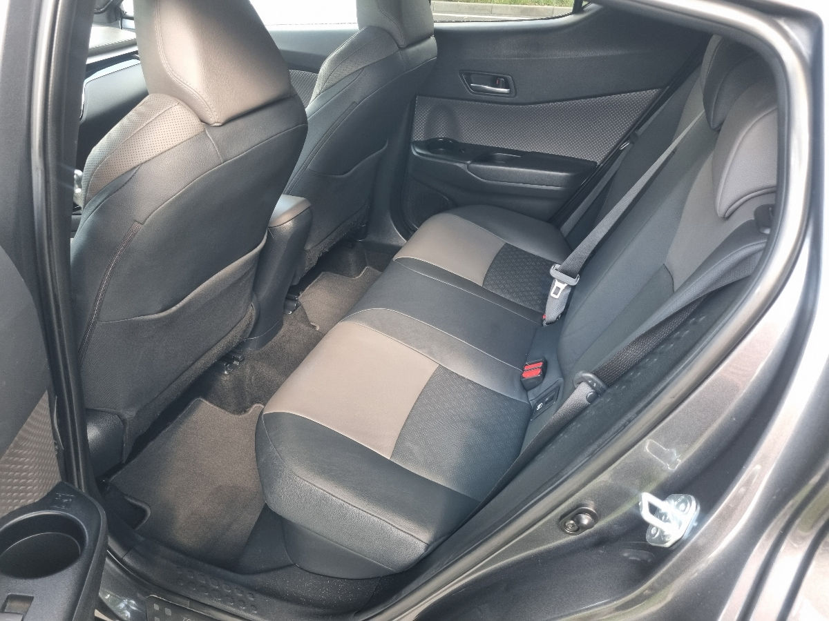Toyota C-HR 2021 photo 16